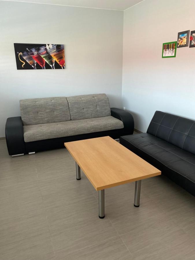 Apartman Hustopece Apartment *